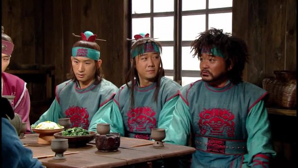 Jumong.S01E42.720p.RUS.VO.Химеров.mp4