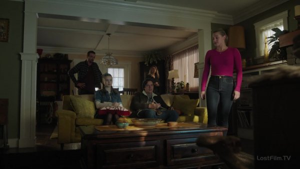 Riverdale.S05E02.1080p.rus.MVO.LostFilm.mp4