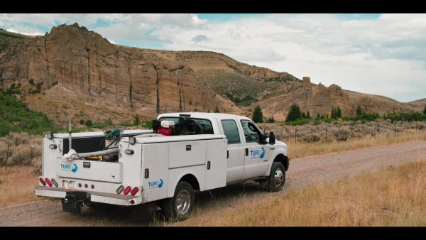 Yellowstone.S03E08.1080p.rus.LostFilm.mp4