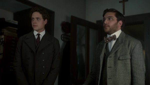 The.Alienist.S01E05.720p.WEB-DL.AMS.mp4