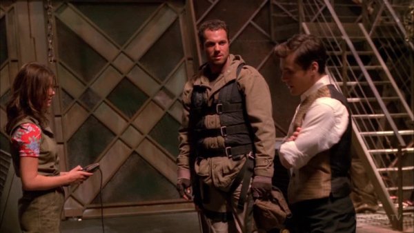 Firefly.S01E02.720p.rus.LostFilm.mp4