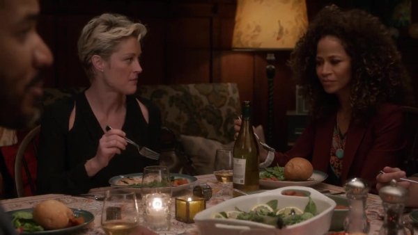 The.Fosters.S05E03.720p.CoralMedia.mp4