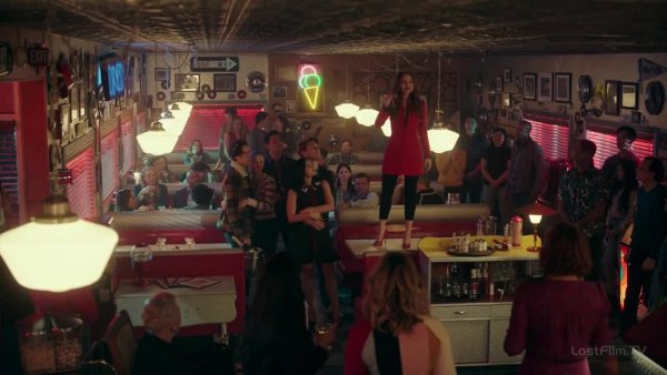 Riverdale.S04E19.720p.rus.LostFilm.mp4