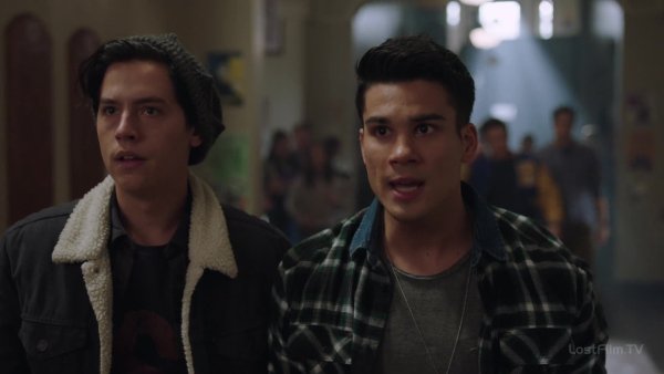 Riverdale.S02E20.1080p.rus.LostFilm.mp4