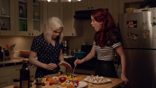 iZombie.s02e05.WEBDL.720p.NewStudio.mp4