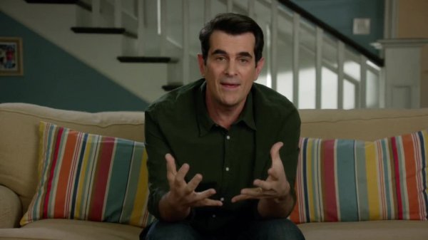 Modern.Family.S05E17.Other.720p.RUS.DUB.Paramount.Comedy.mp4